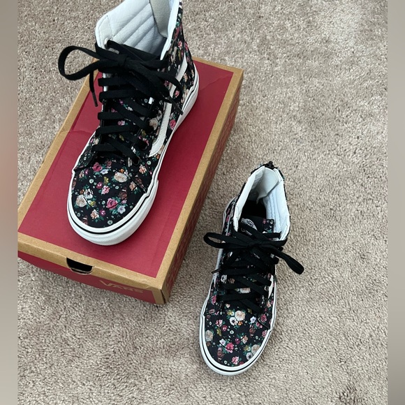 Old Skool Butterfly Floral Zipp Vans - Picture 10 of 10